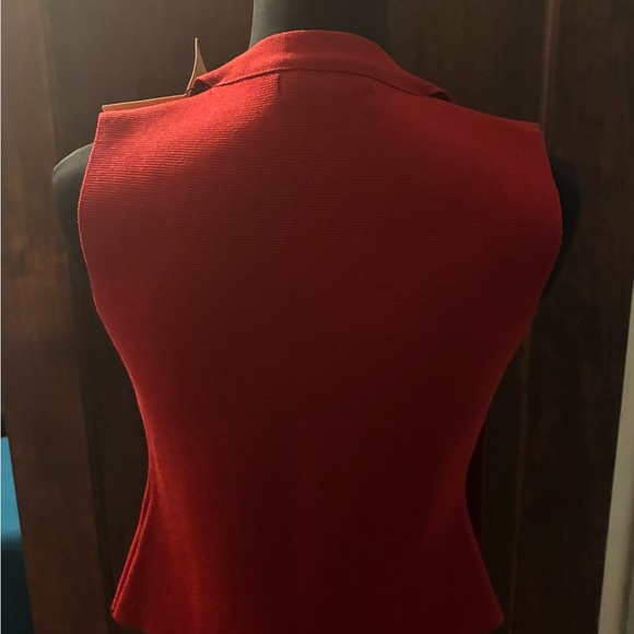 NWT Miu Miu Red Button Down Vest Lace Trim with Tie Sash Size S - Picture 8 of 14